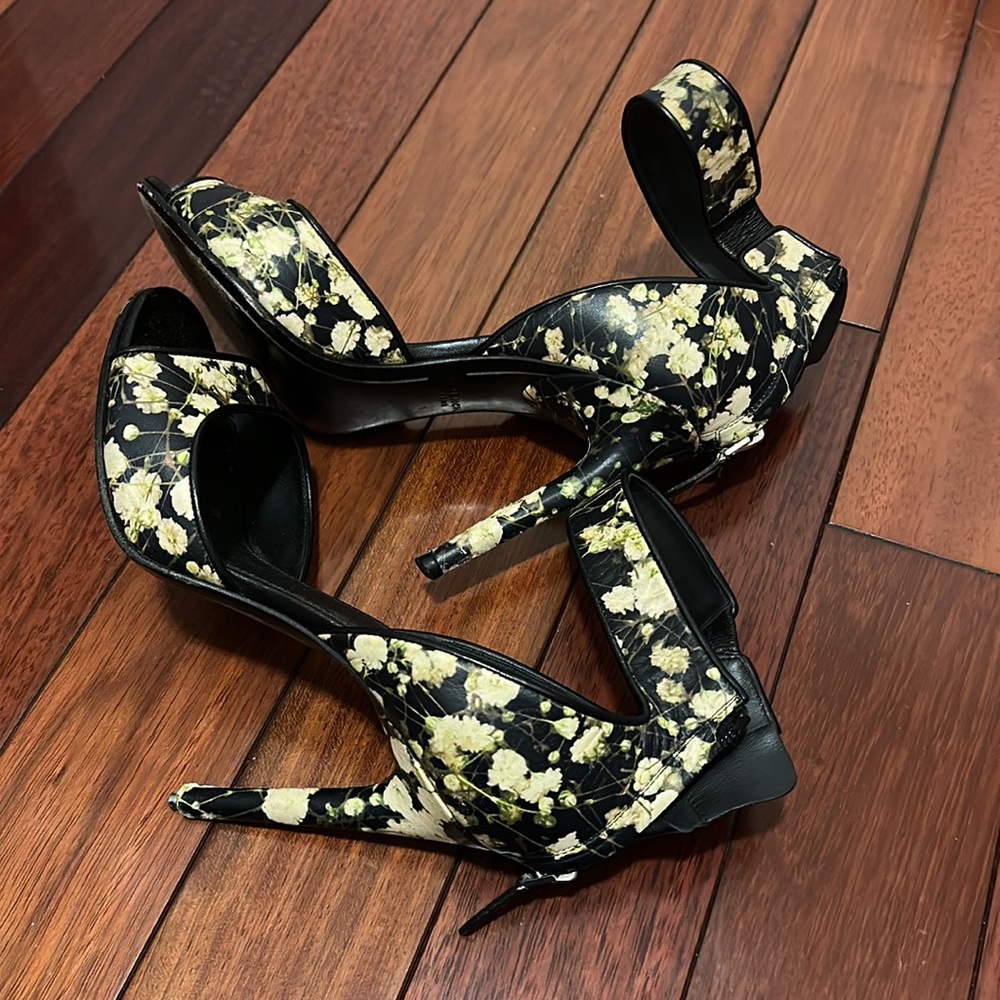 Givenchy Floral Sandal Heels 6.5 - Picture 6 of 12